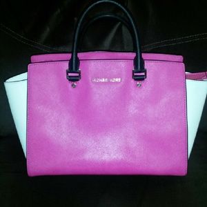 Michael Kors Selma Purse